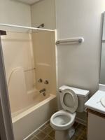 featured image of 2809 Bradford Pl Nw #4