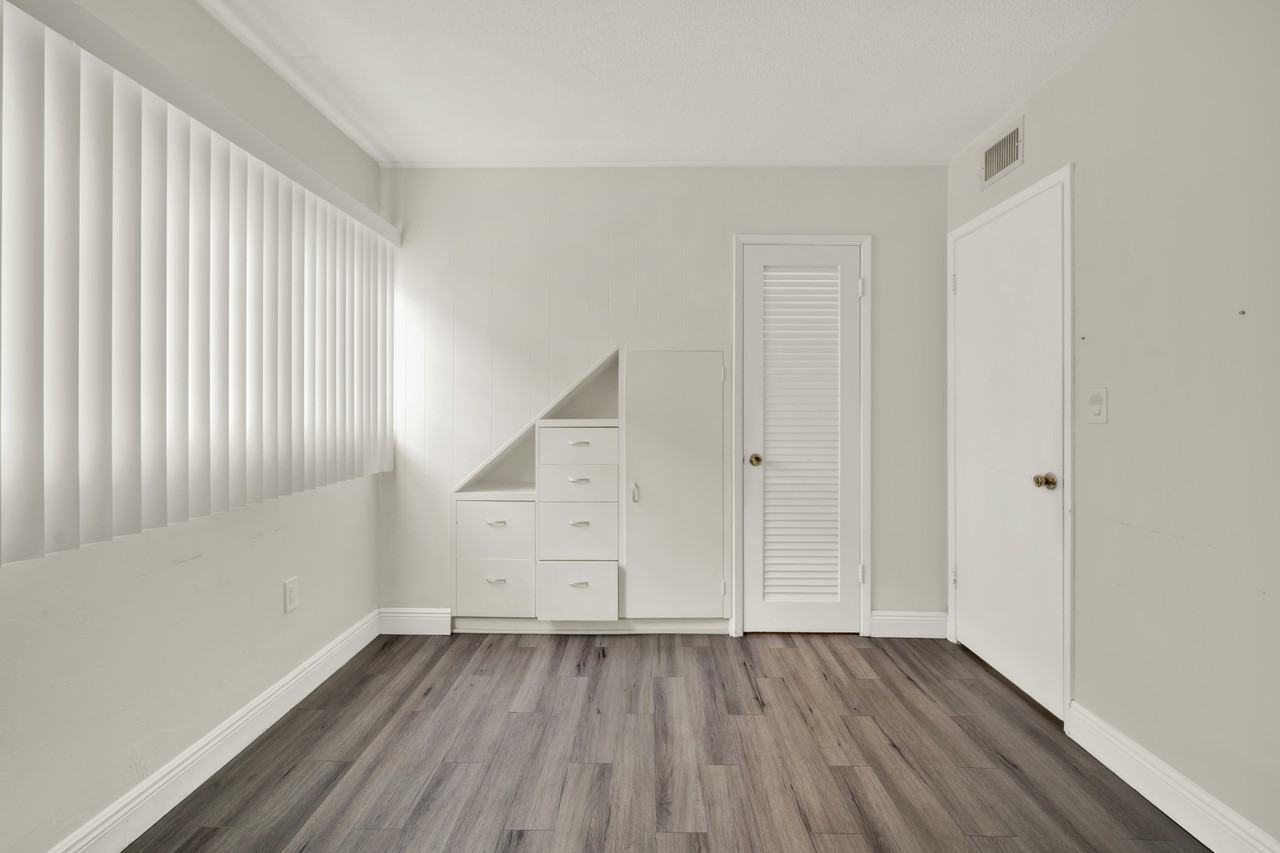 134 Salamanca Ave. - Photo 6 of 30