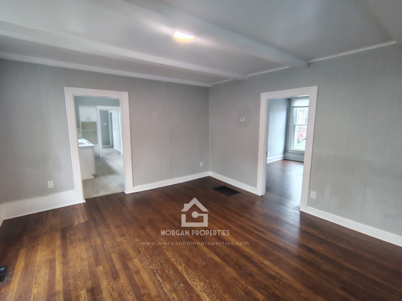 725 W 8TH ST - Photo 3 of 9