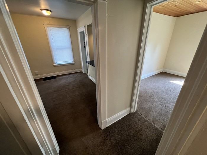 521 S Westnedge Ave #1 - Photo 7 of 15