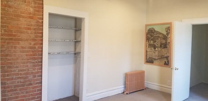 712 S Burdick St #3 - Photo 5 of 9