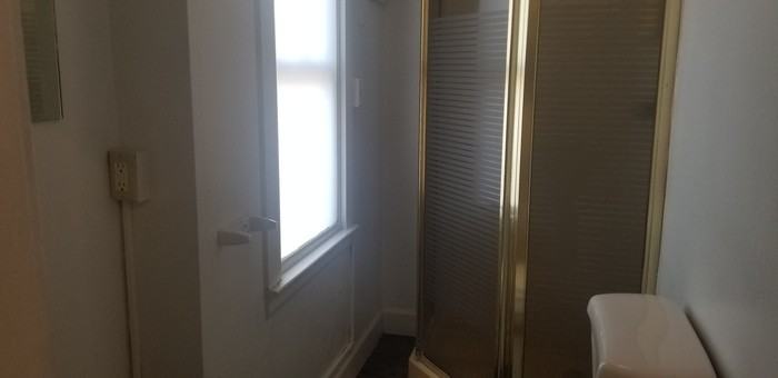 712 S Burdick St #3 - Photo 6 of 9