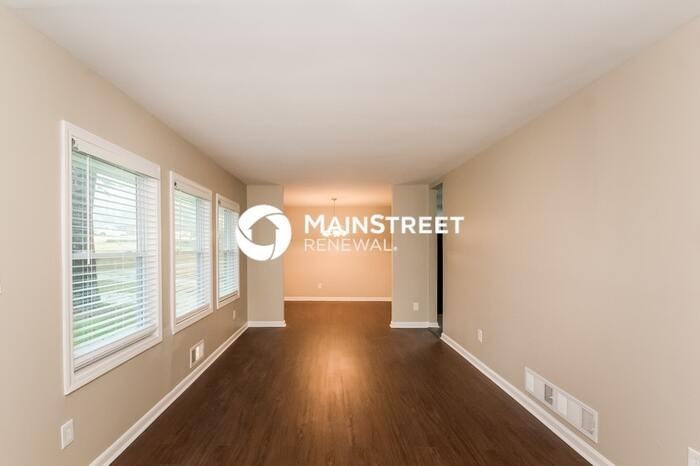 261 Hermer Cir Nw - Photo 5 of 17