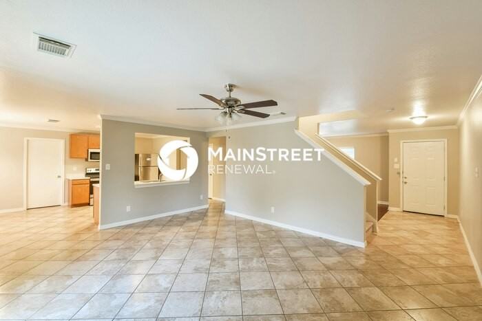 10207 Rainbow Crk - Photo 3 of 17