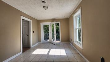 featured image of 1400 Virginia St #2