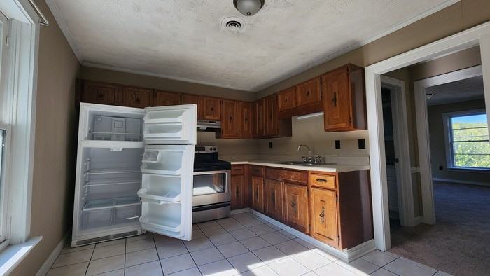 1400 Virginia St #2 - Photo 2 of 5