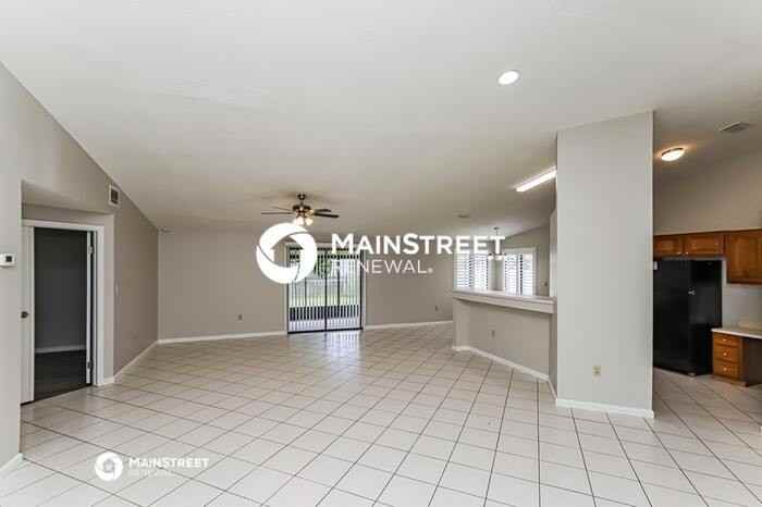 645 Norse St Nw - Photo 5 of 16