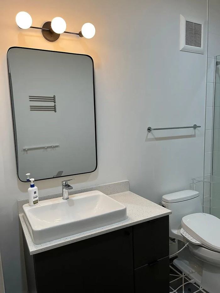 2709 E 5th St #2203 - Photo 7 of 17