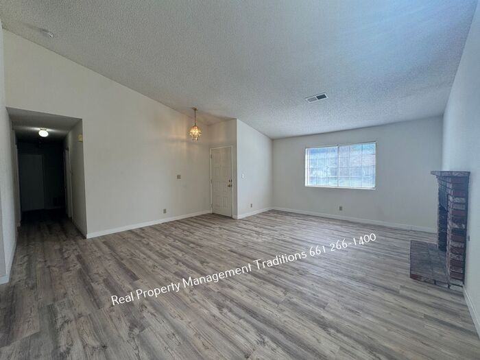 3307 Stella Ave - Photo 3 of 17