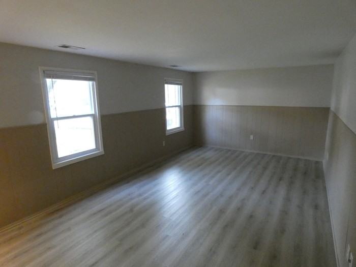 5045 Ne 56th Pl - Photo 3 of 19