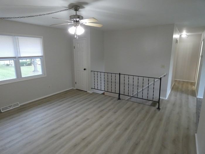 5045 Ne 56th Pl - Photo 6 of 19