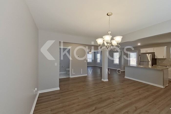 140 Western Red Cedar Dr - Photo 7 of 34