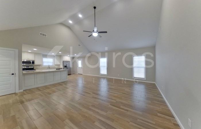 102 White Water Ln - Photo 2 of 22