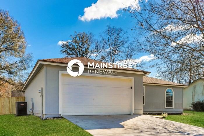 1597 Twin Oak Dr W - Photo 2 of 14