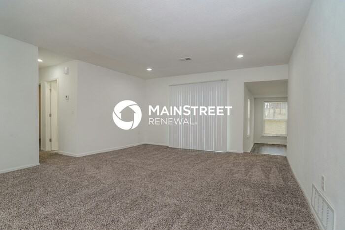 7411 Nw Oak Dr - Photo 5 of 16