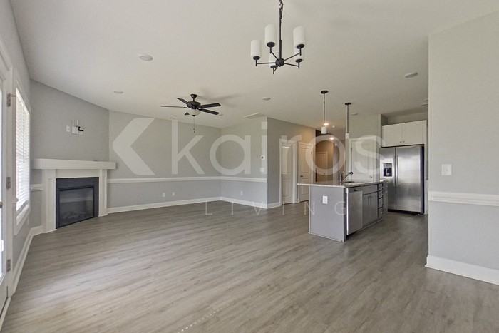 3704 Oak Leaf Way #F - Photo 5 of 22