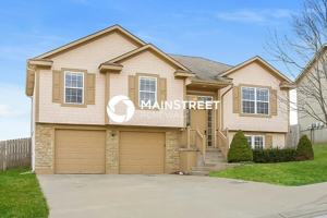 featured image of 1507 Nw High View Dr