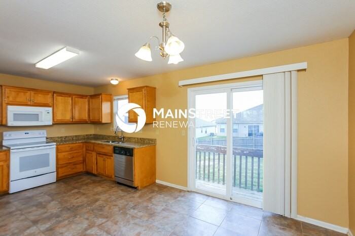 1507 Nw High View Dr - Photo 4 of 17