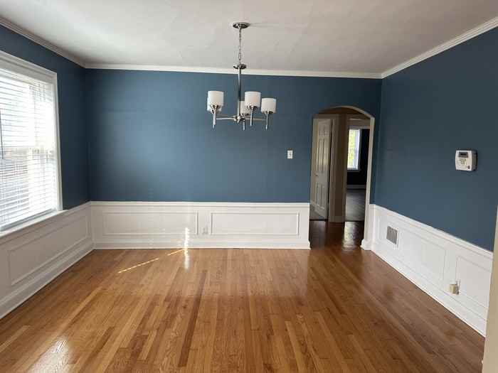 1087 Terrace Dr - Photo 3 of 14