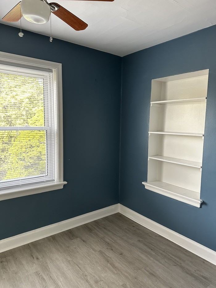 1087 Terrace Dr - Photo 5 of 14