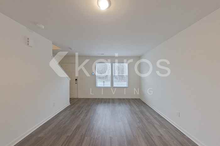 124 Glory Dr - Photo 2 of 21