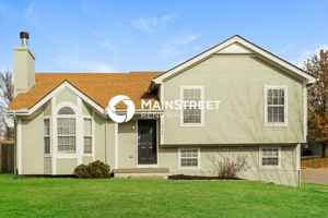 featured image of 8526 Ne 105th Ter