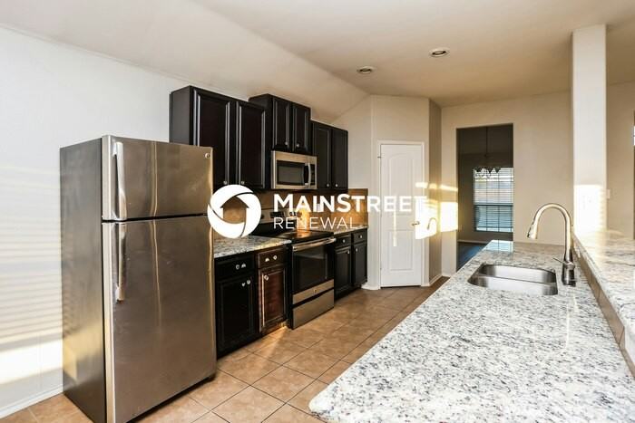 1805 Katrina Ln - Photo 7 of 16