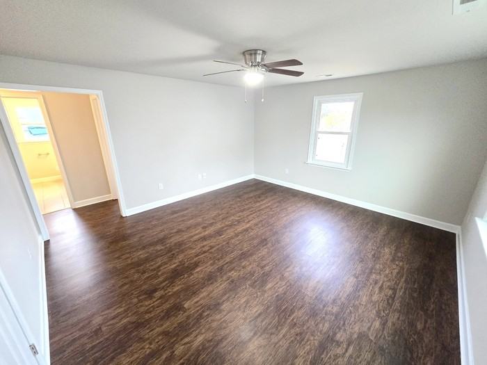 9524 17th Bay St #B - Photo 3 of 28