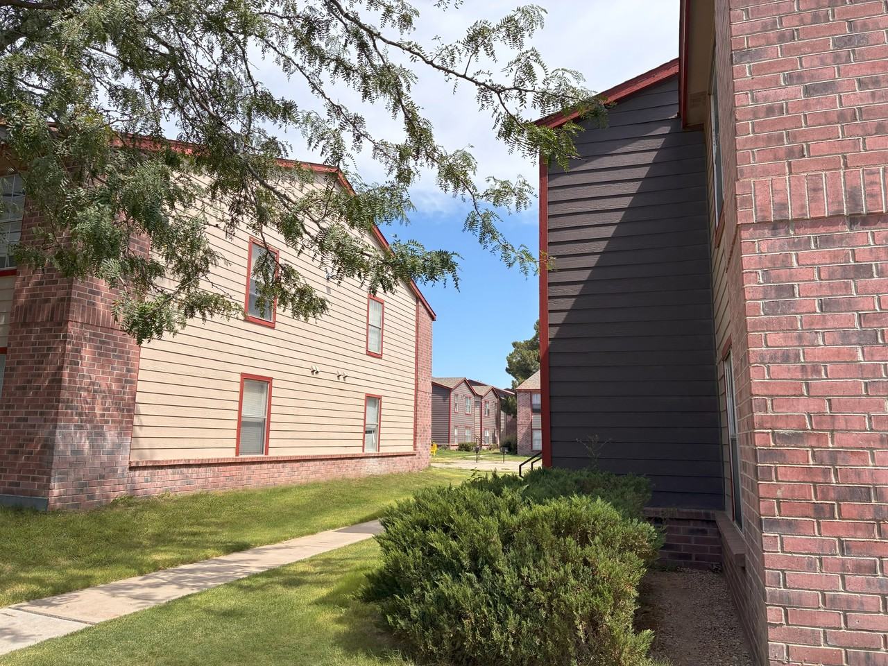 1200 East Broadway Street , Hobbs, NM, 88240 - 1-105 #1-105 - Photo 2 of 11