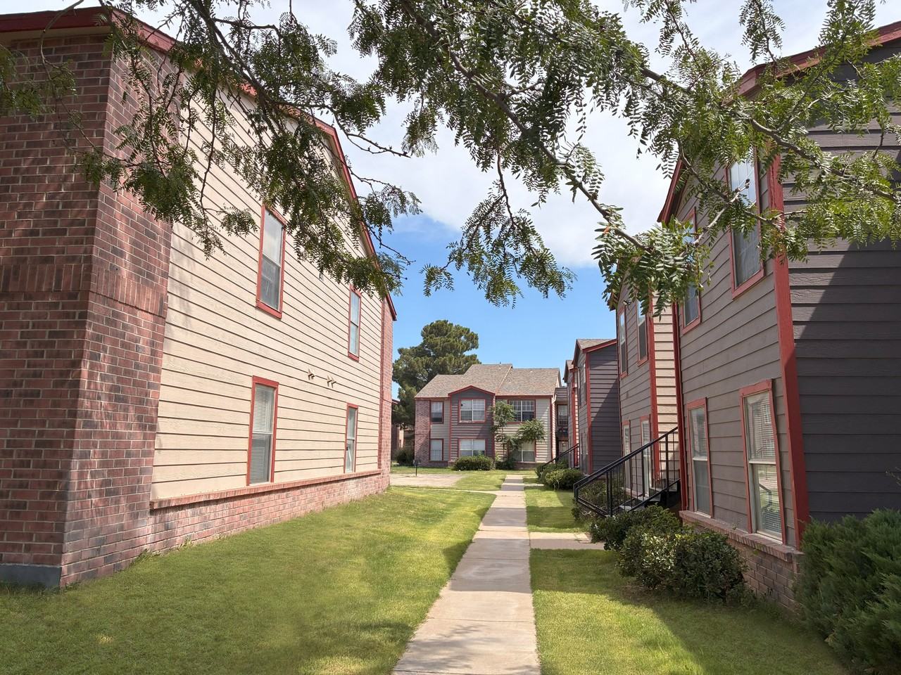 1200 East Broadway Street , Hobbs, NM, 88240 - 1-105 #1-105 - Photo 6 of 11