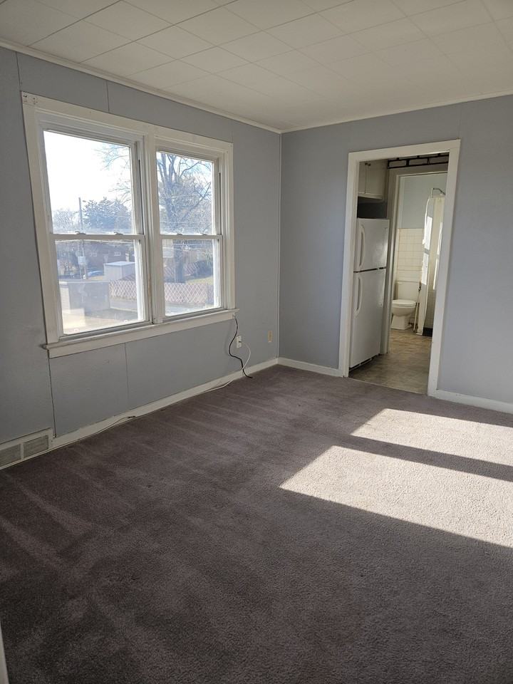 520 1st St Apt 2s #2S - Photo 2 of 11