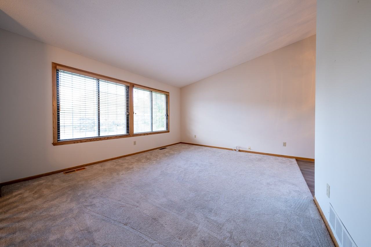 7991 147th St W #1 - Photo 5 of 27