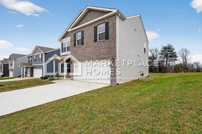 12318 Hatmaker Ln - Photo 2 of 36