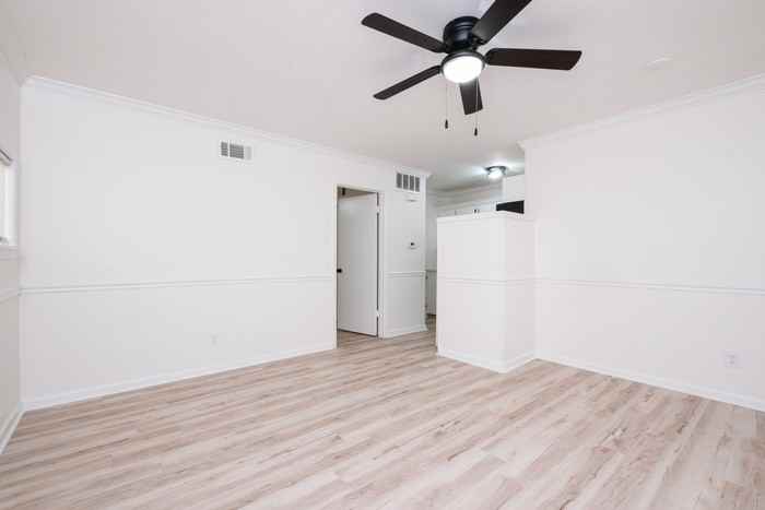 204 N Fillmore St #6 - Photo 2 of 9