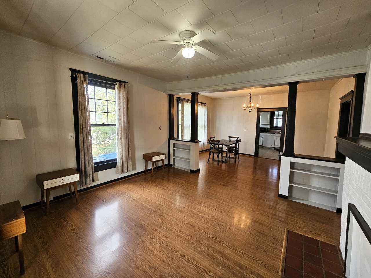 1909 Bennett Ave #1 - Photo 3 of 16