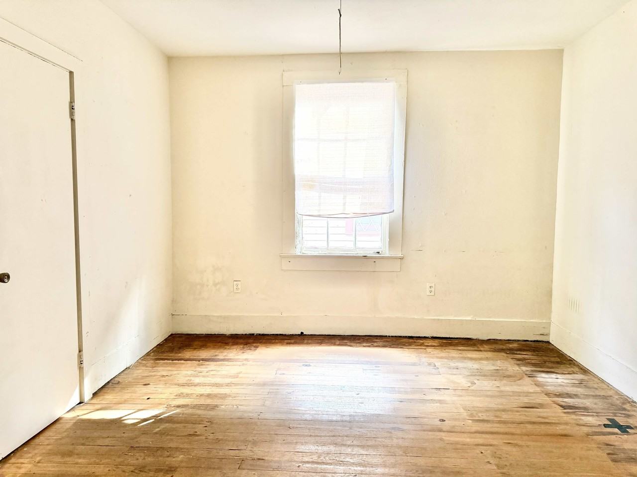 220 Evergreen Dr #1 - Photo 7 of 11