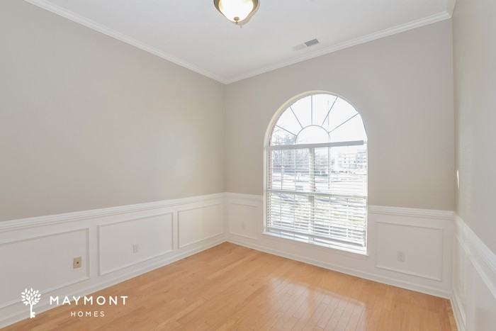 2402 Mason Dr - Photo 6 of 13