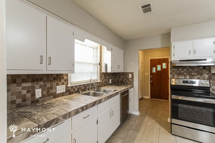 3928 Croydon Rd - Photo 6 of 12