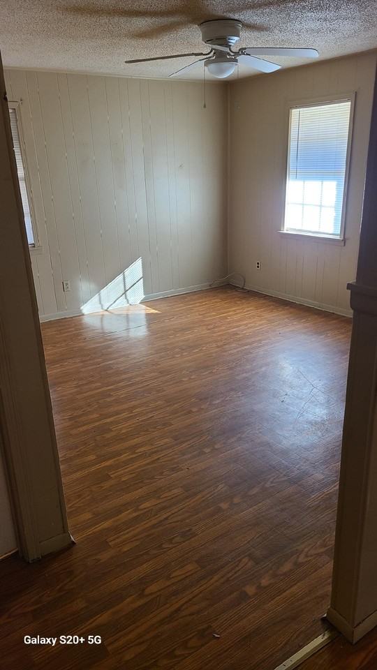 2017 Winona Ave #1 - Photo 7 of 7