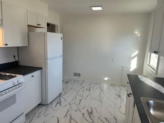 731 Washington St #1 - Photo 6 of 18