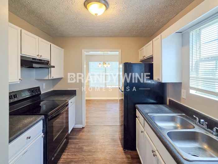 630 Morrow Rd - Photo 6 of 21