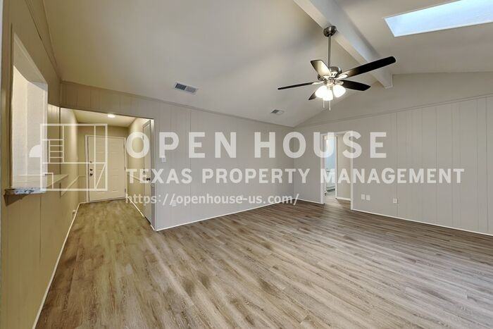 7317 Stonecrest Dr - Photo 5 of 21