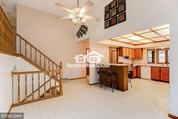 19158 Yale St Nw - Photo 4 of 24