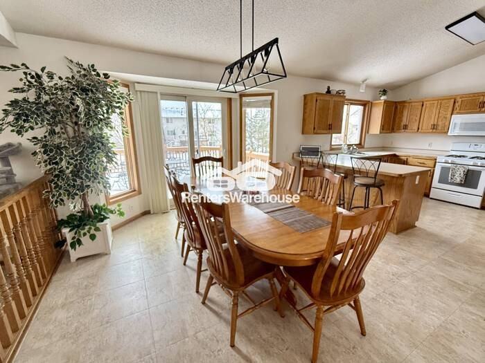 18635 Explorer Way - Photo 2 of 42