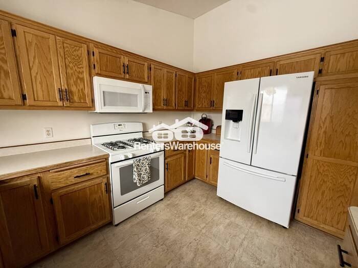 18635 Explorer Way - Photo 4 of 42