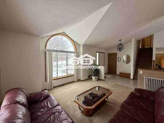 18635 Explorer Way - Photo 7 of 42