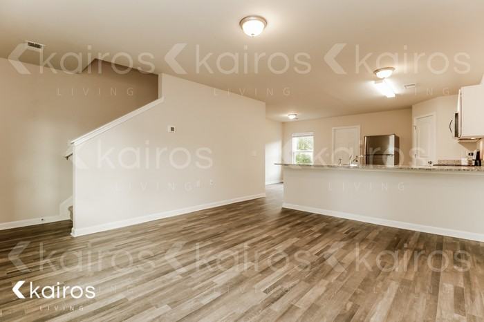 169 Saddle Brooke Trce - Photo 2 of 18