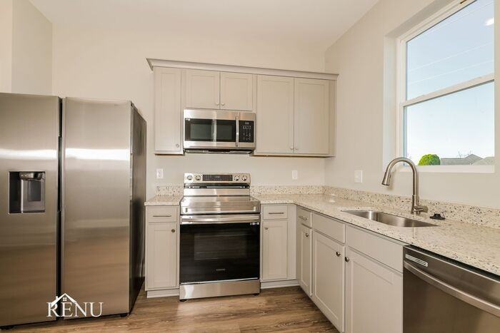 1914 Addi Ln - Photo 2 of 21