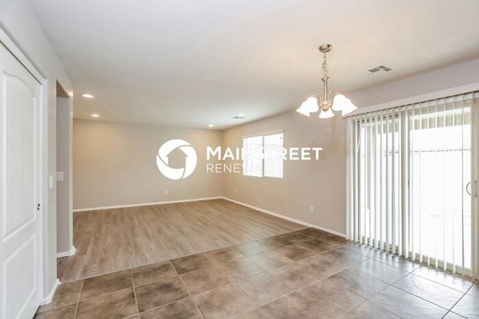 8752 W Superior Ave - Photo 7 of 17