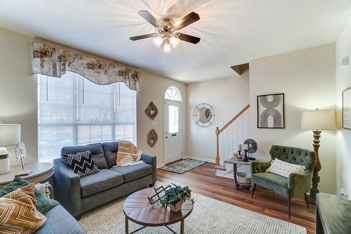 1884 Arbors Dr #G - Photo 7 of 31